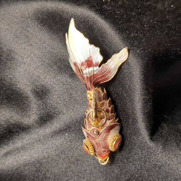 Large cloisonne articulated fish pendant/charm. Gold, pearl, copper, purple. - Picture 2 of 11